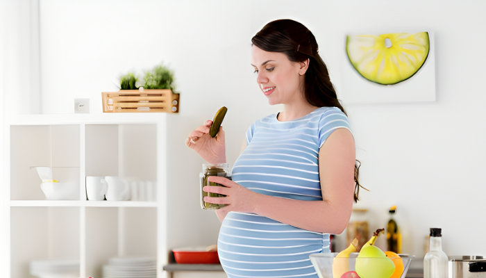 Natural Remedies for Alleviating Pregnancy Bloating